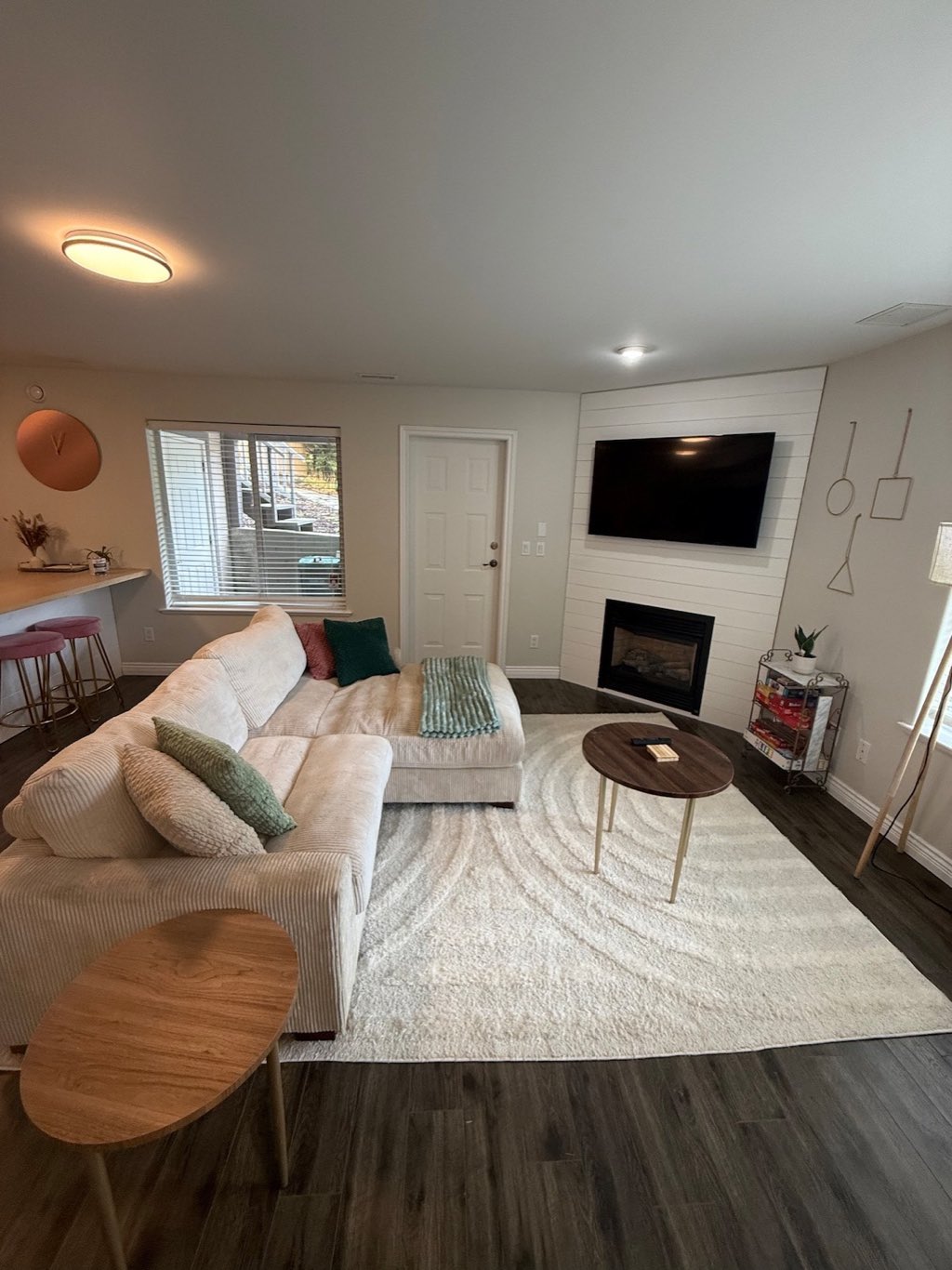 Living room with fireplace